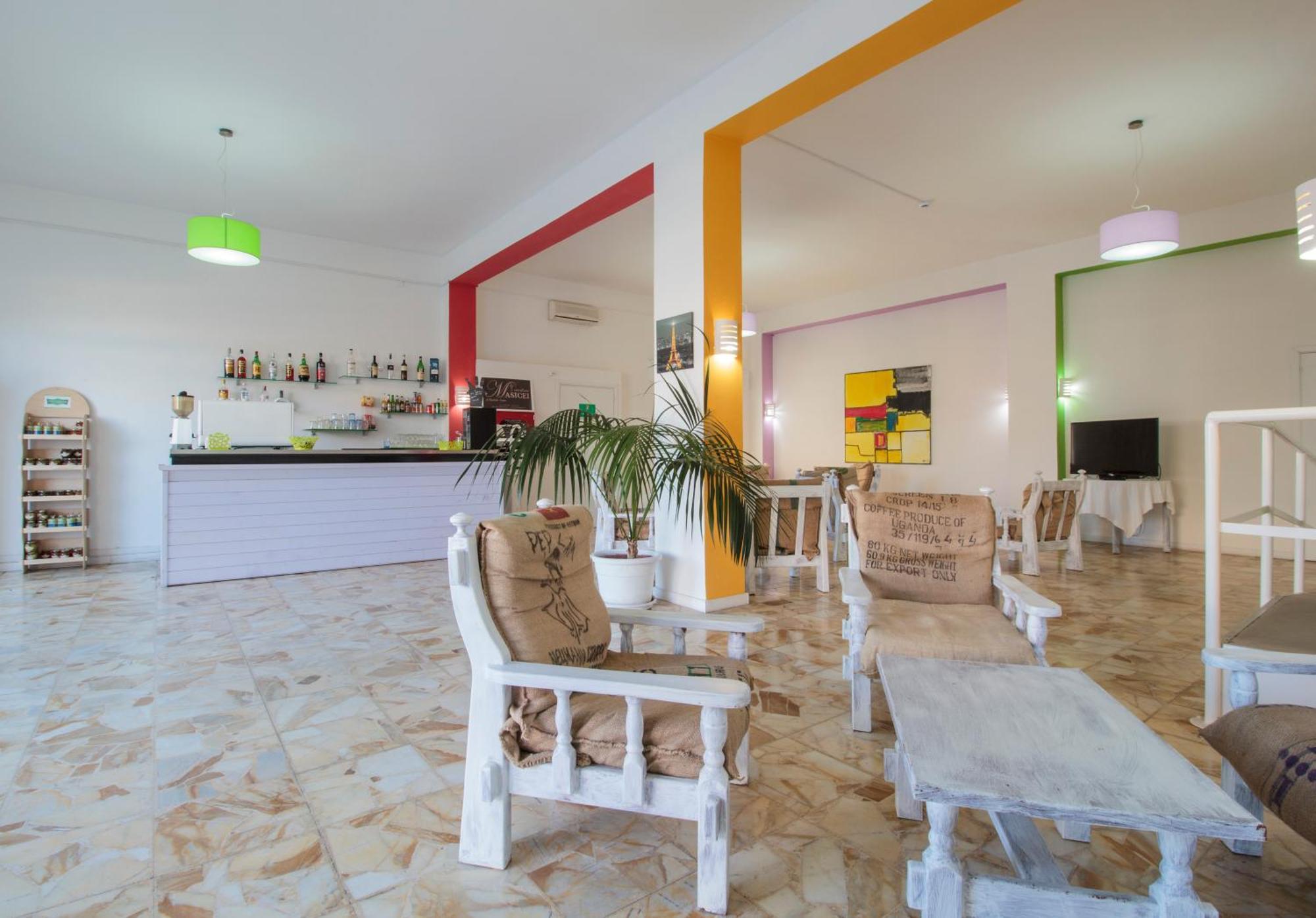 טרופאה Hotel La Perla מראה חיצוני תמונה