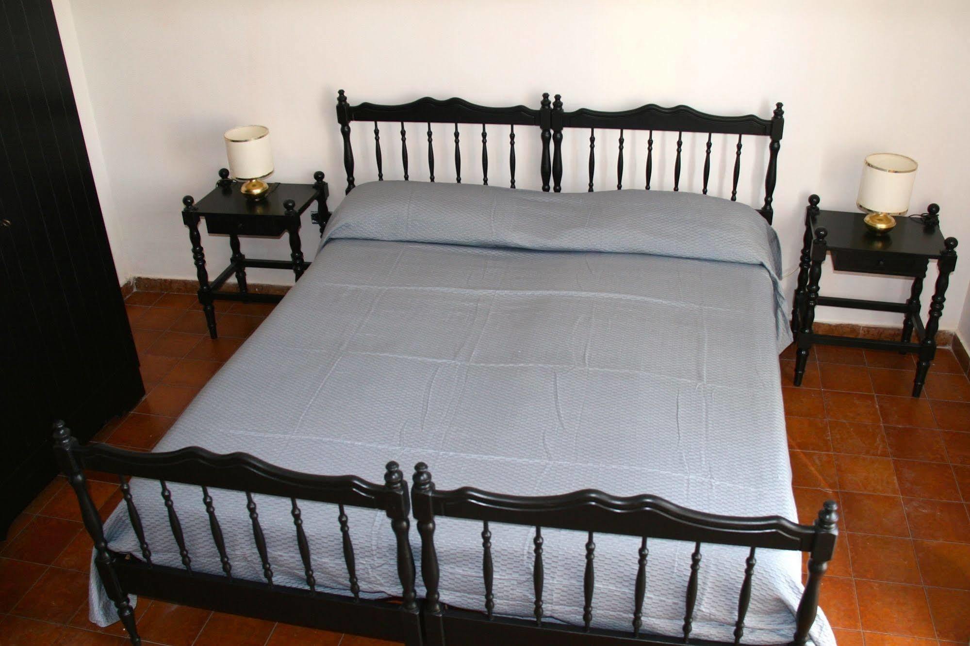 טרופאה Hotel La Perla מראה חיצוני תמונה