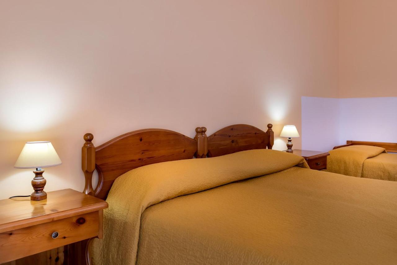 טרופאה Hotel La Perla מראה חיצוני תמונה