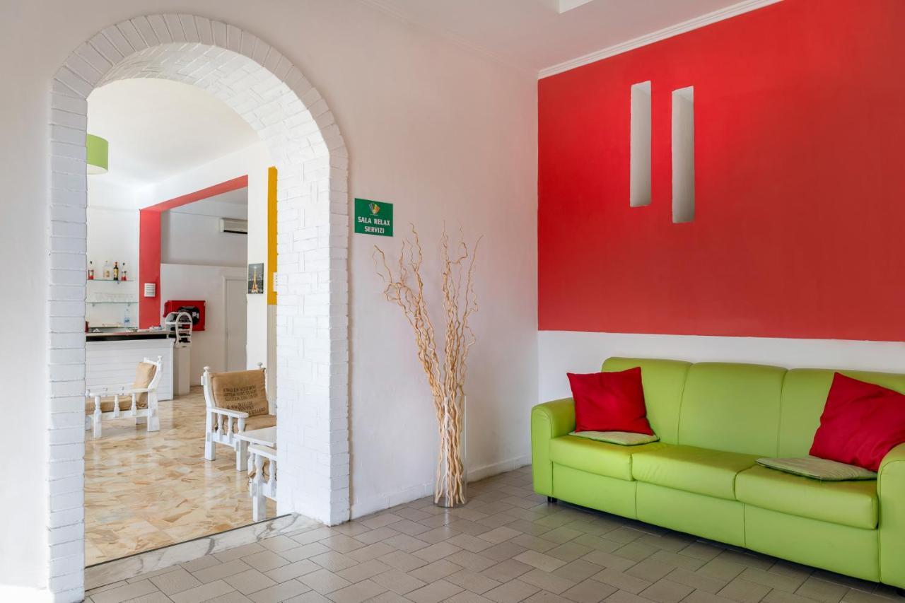 טרופאה Hotel La Perla מראה חיצוני תמונה